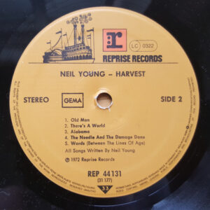 Neil Young <br> Harvest